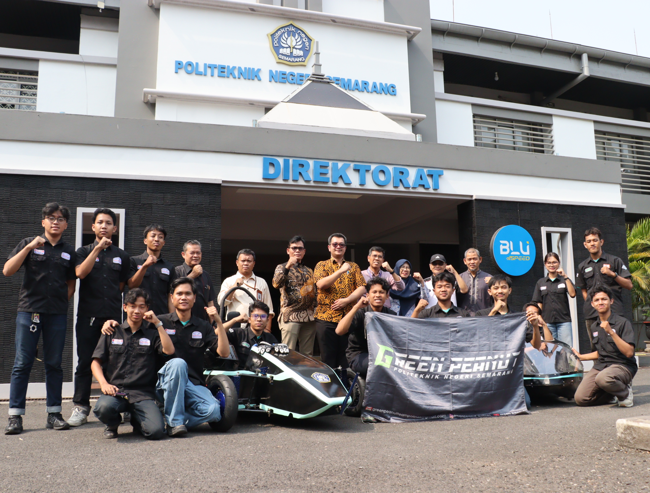 Dua Mobil Listrik Polines Resmi Diperkenalkan, Green Peanut Team Siap Unjuk Gigi di KMLI-KMHE 2026